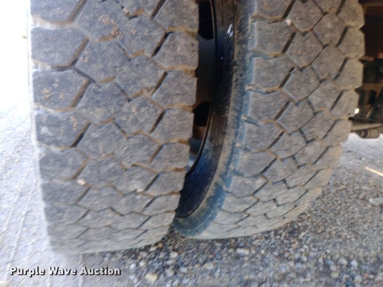 image for item EN8557 2012 Ford F450 Super Duty XL utility / service truck