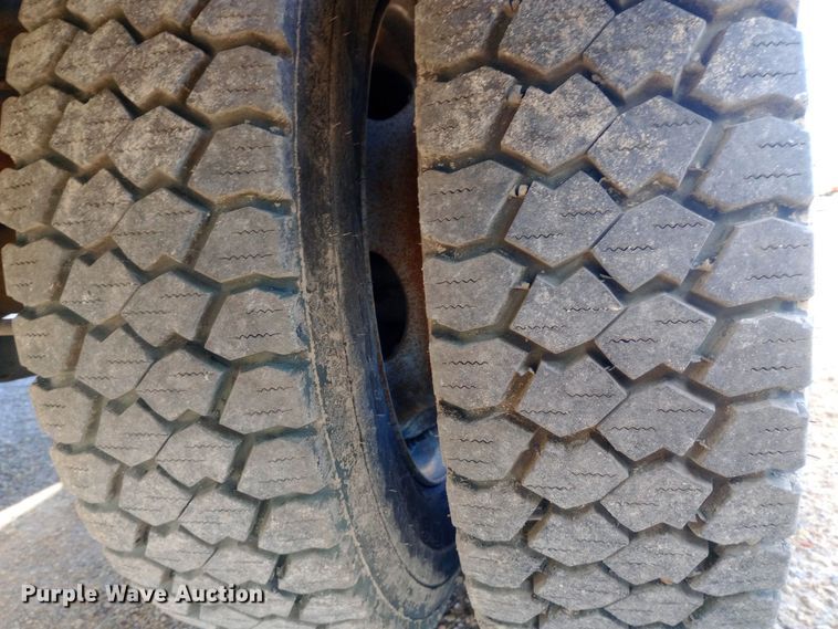 image for item EN8557 2012 Ford F450 Super Duty XL utility / service truck