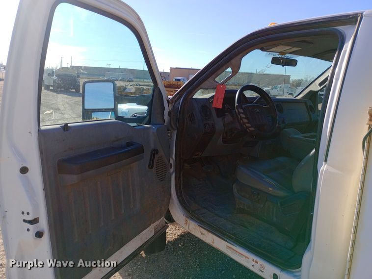 image for item EN8560 2012 Ford F450 Super Duty XL utility / service truck