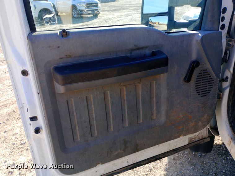 image for item EN8560 2012 Ford F450 Super Duty XL utility / service truck