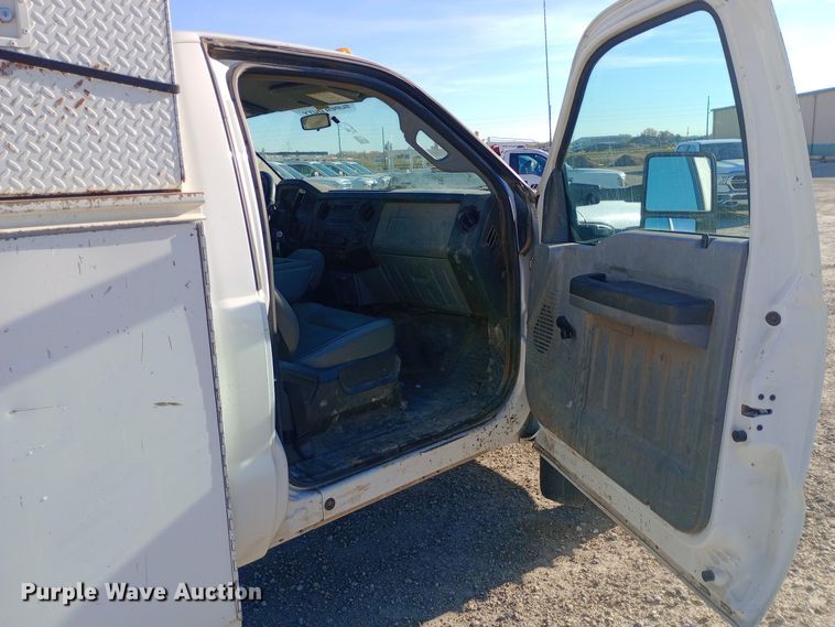 image for item EN8560 2012 Ford F450 Super Duty XL utility / service truck