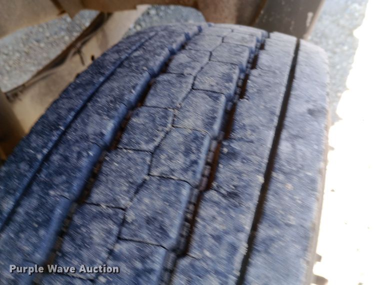 image for item EN8560 2012 Ford F450 Super Duty XL utility / service truck