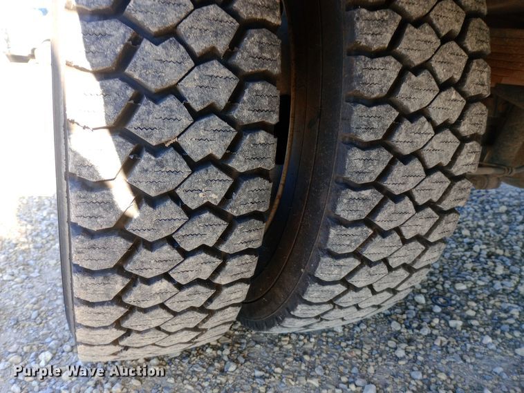 image for item EN8560 2012 Ford F450 Super Duty XL utility / service truck