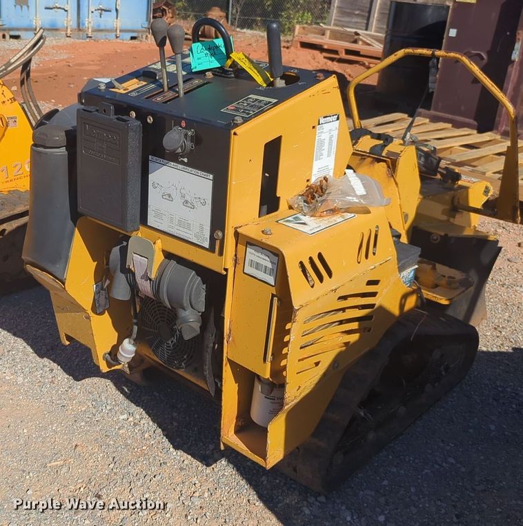 image for item EQ2497 2013 Vermeer SC30TX stump grinder