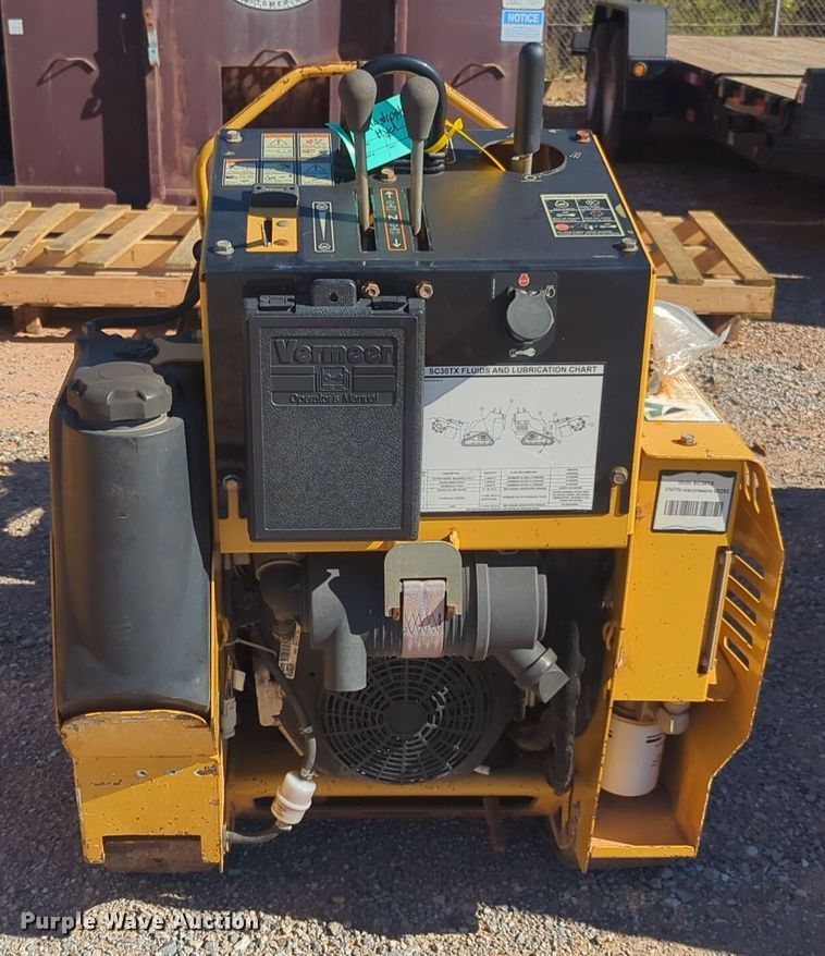 image for item EQ2497 2013 Vermeer SC30TX stump grinder