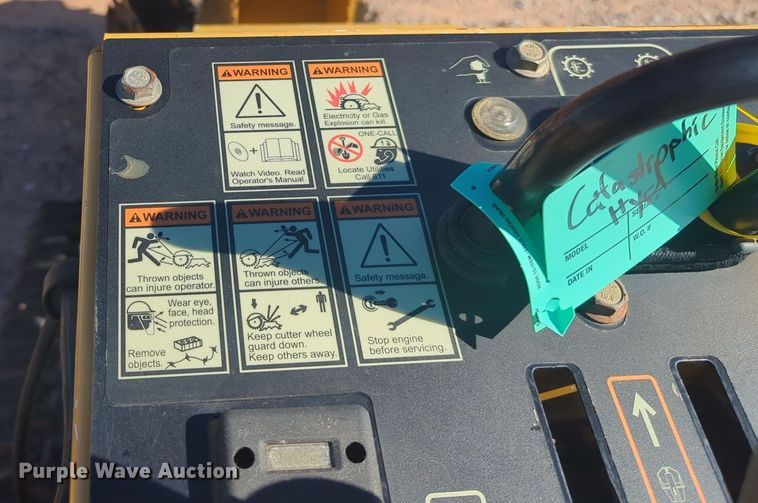 image for item EQ2497 2013 Vermeer SC30TX stump grinder