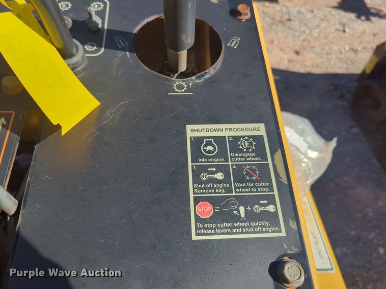 image for item EQ2497 2013 Vermeer SC30TX stump grinder