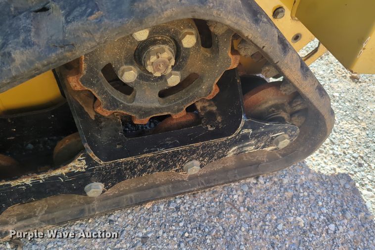 image for item EQ2497 2013 Vermeer SC30TX stump grinder