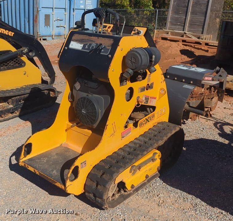 image for item EQ2498 2015 Morbark 120 trencher