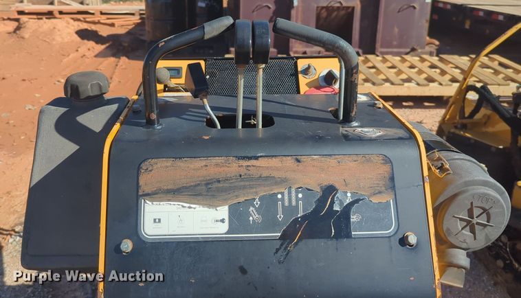 image for item EQ2498 2015 Morbark 120 trencher