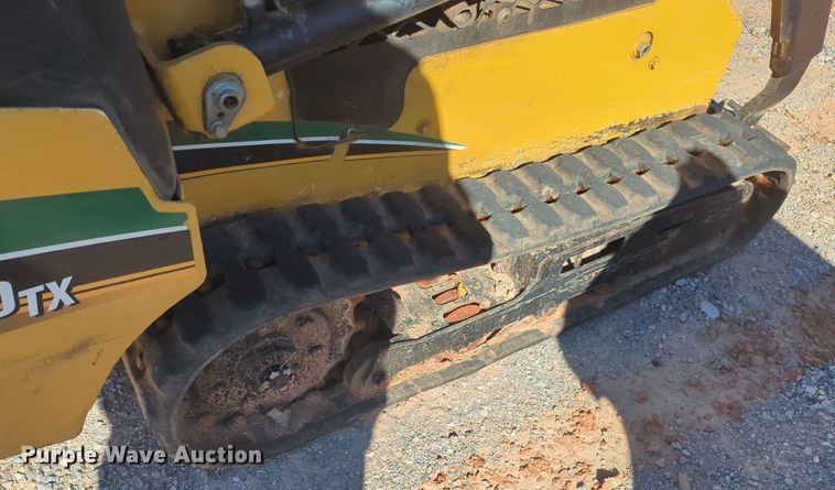 image for item EQ2499 2013 Vermeer S650TX compact utility loader