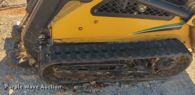 image for item EQ2499 2013 Vermeer S650TX compact utility loader