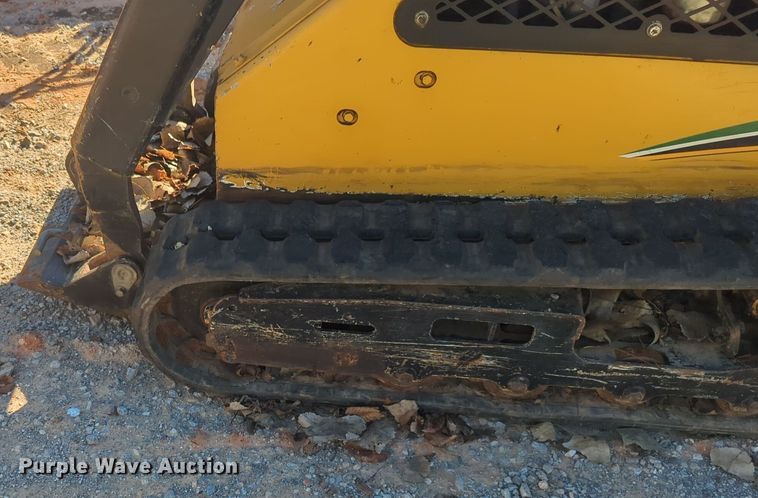 image for item EQ2499 2013 Vermeer S650TX compact utility loader