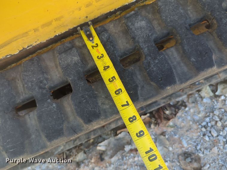 image for item EQ2499 2013 Vermeer S650TX compact utility loader