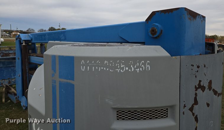 image for item EQ3593 1996 Genie  Z-45/22 boom lift