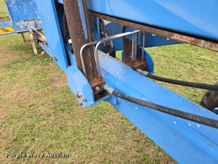 image for item EQ3593 1996 Genie  Z-45/22 boom lift