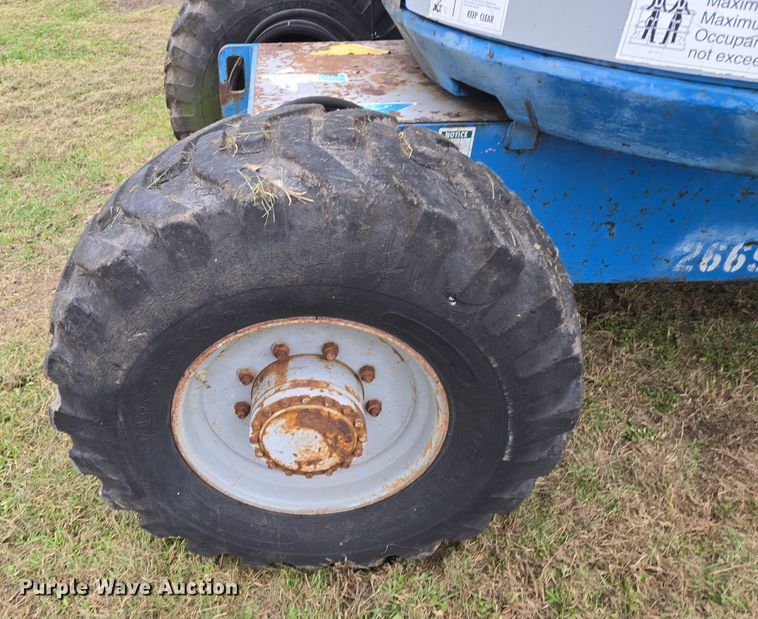 image for item EQ3593 1996 Genie  Z-45/22 boom lift