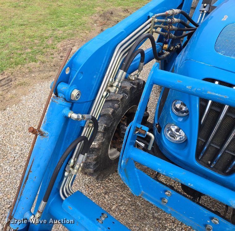 image for item EQ3596 Leading Solution  R4047 MFWD tractor