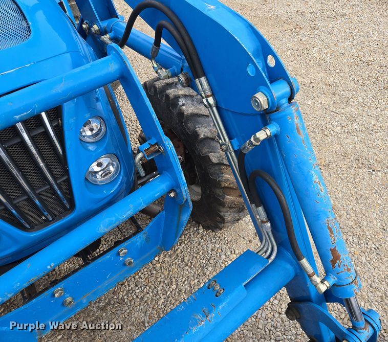 image for item EQ3596 Leading Solution  R4047 MFWD tractor