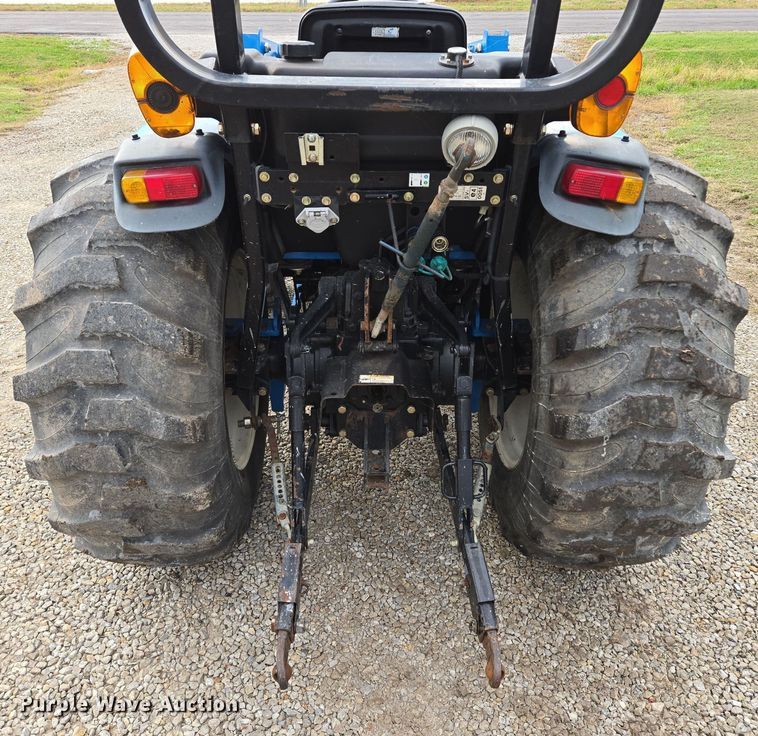 image for item EQ3596 Leading Solution  R4047 MFWD tractor