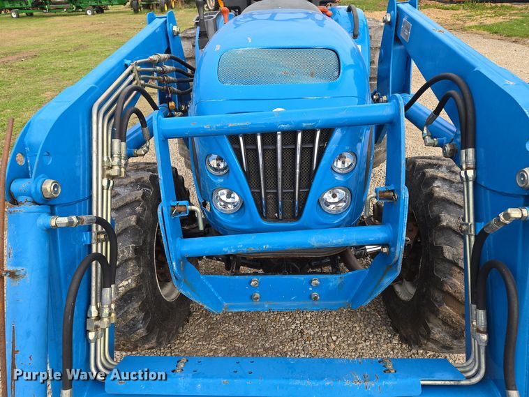 image for item EQ3596 Leading Solution  R4047 MFWD tractor