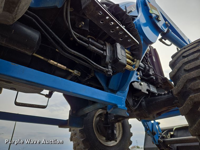 image for item EQ3596 Leading Solution  R4047 MFWD tractor