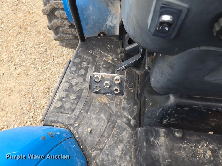 image for item EQ3596 Leading Solution  R4047 MFWD tractor