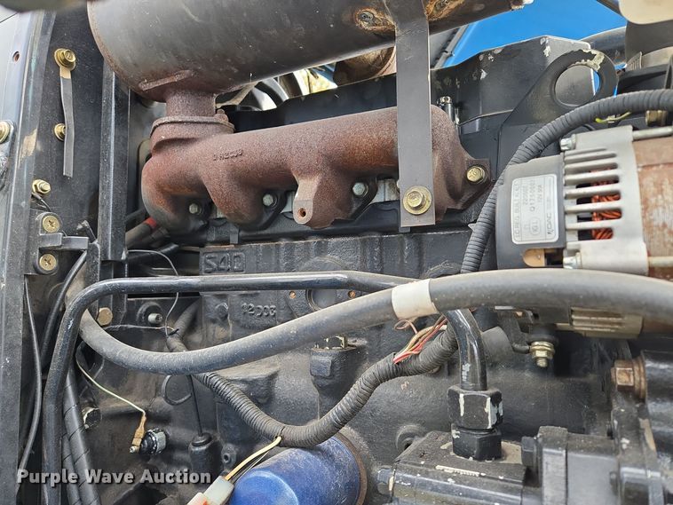 image for item EQ3596 Leading Solution  R4047 MFWD tractor