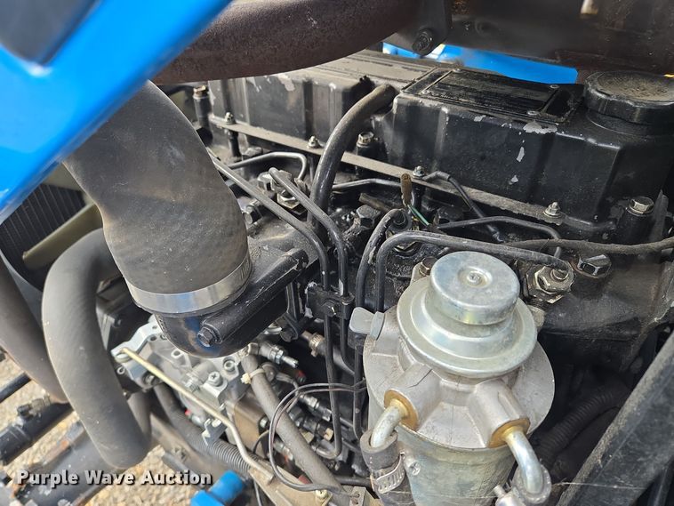 image for item EQ3596 Leading Solution  R4047 MFWD tractor