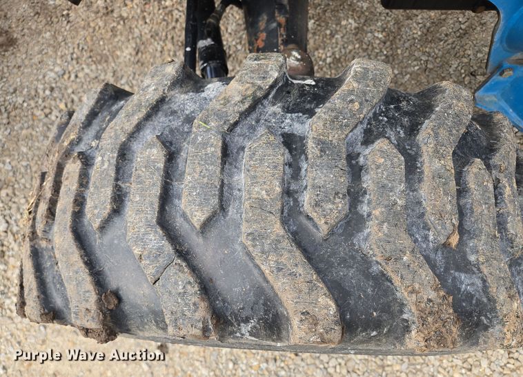 image for item EQ3596 Leading Solution  R4047 MFWD tractor