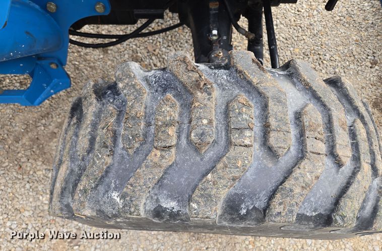 image for item EQ3596 Leading Solution  R4047 MFWD tractor