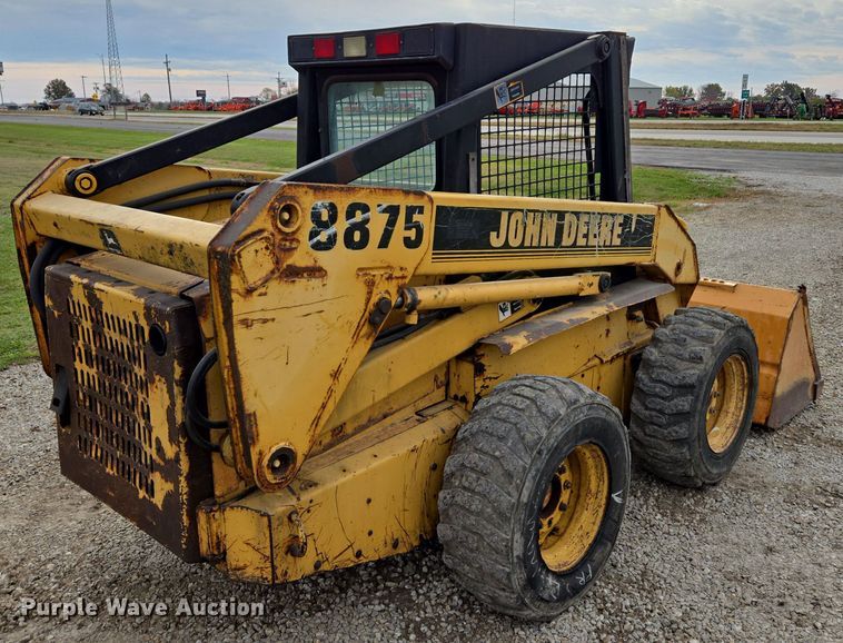 image for item EQ3598 1997 John Deere  8875 skid steer loader