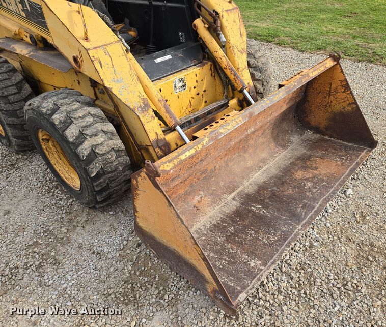 image for item EQ3598 1997 John Deere  8875 skid steer loader