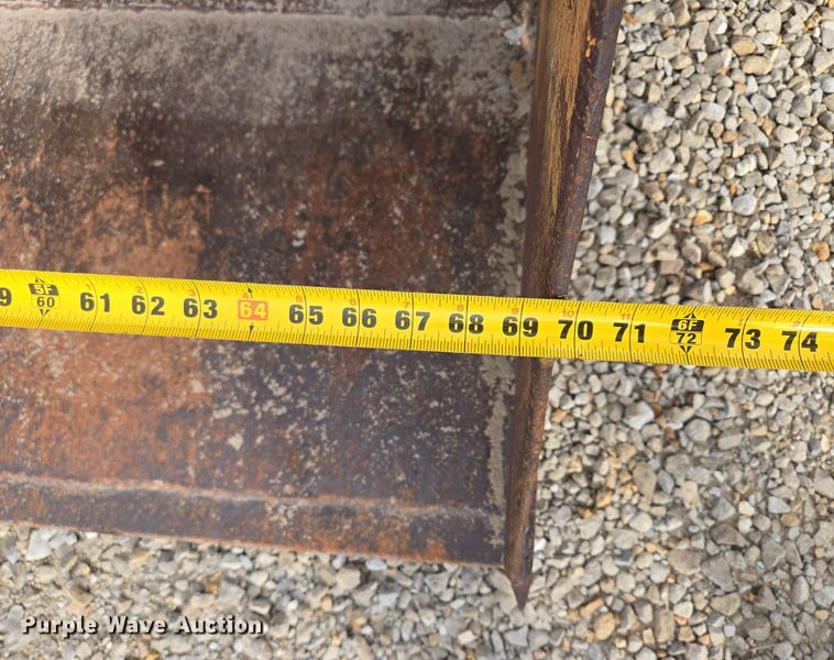 image for item EQ3598 1997 John Deere  8875 skid steer loader