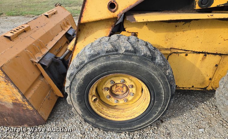 image for item EQ3598 1997 John Deere  8875 skid steer loader