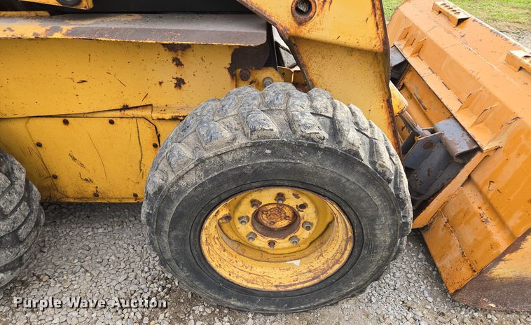 image for item EQ3598 1997 John Deere  8875 skid steer loader