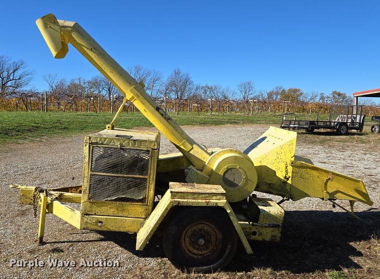 image for item EQ3613 Wayne  LH318-517 wood chipper