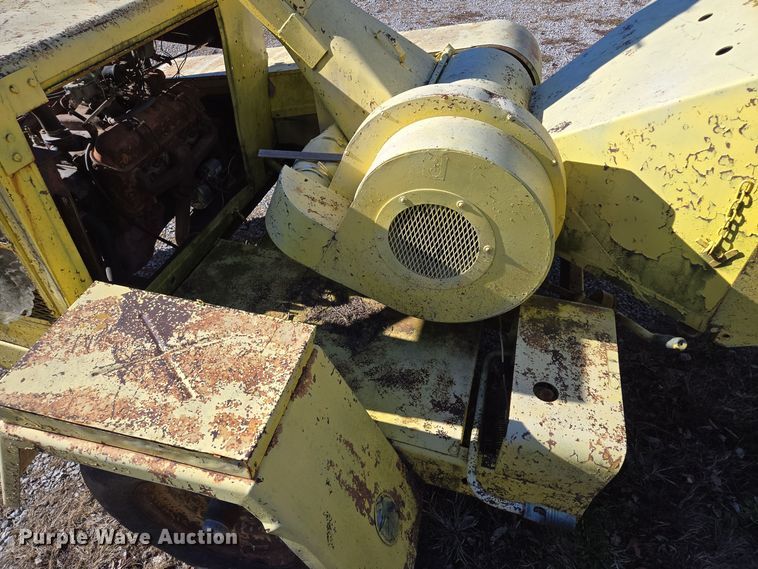 image for item EQ3613 Wayne  LH318-517 wood chipper