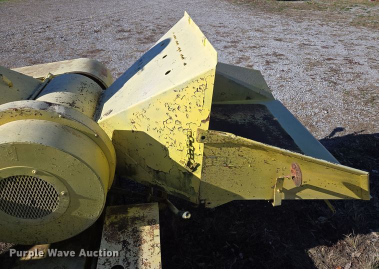 image for item EQ3613 Wayne  LH318-517 wood chipper