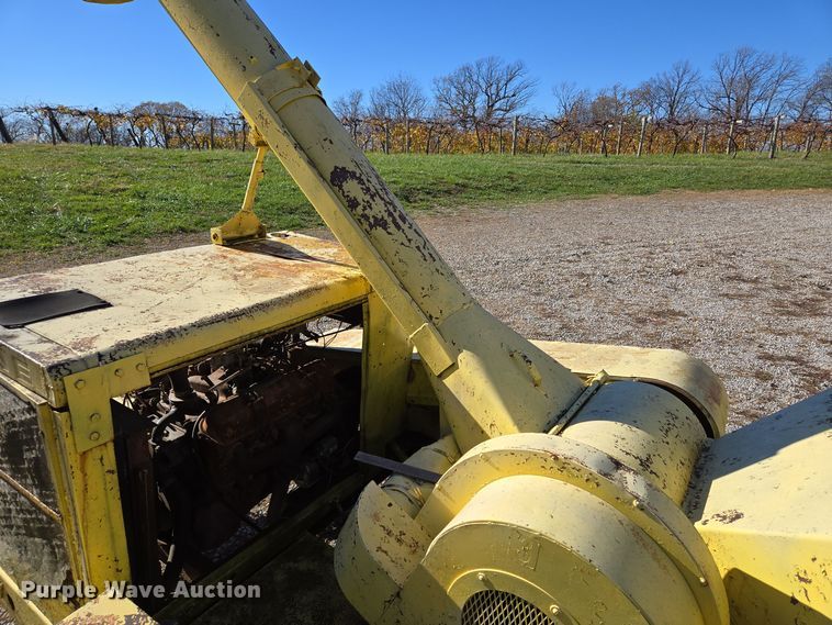 image for item EQ3613 Wayne  LH318-517 wood chipper