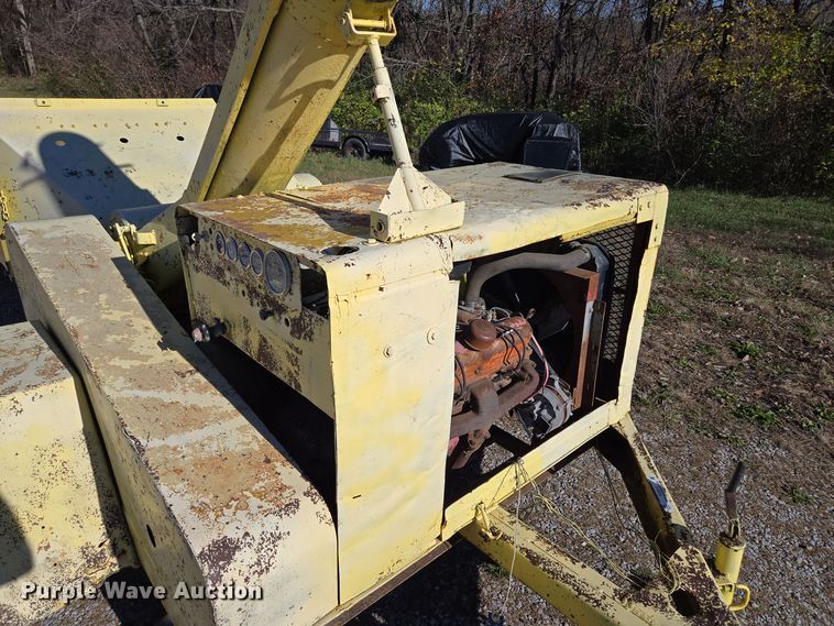 image for item EQ3613 Wayne  LH318-517 wood chipper