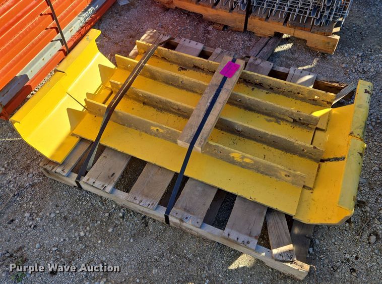 image for item EQ3645 Paltier  pallet racking 