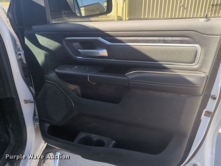 image for item ER4542 2019 Dodge Ram 1500 Crew Cab pickup truck