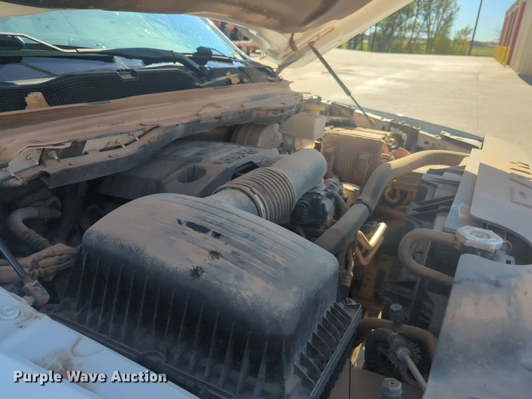 image for item ER4542 2019 Dodge Ram 1500 Crew Cab pickup truck