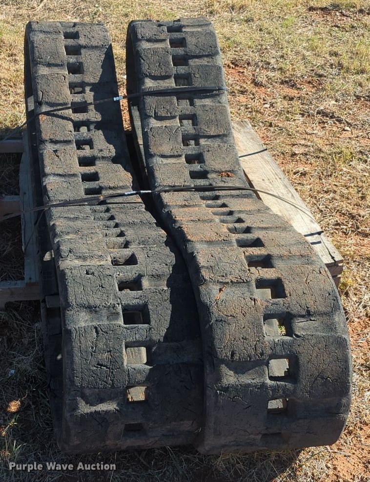 image for item ER4553 (4) skid steer tracks