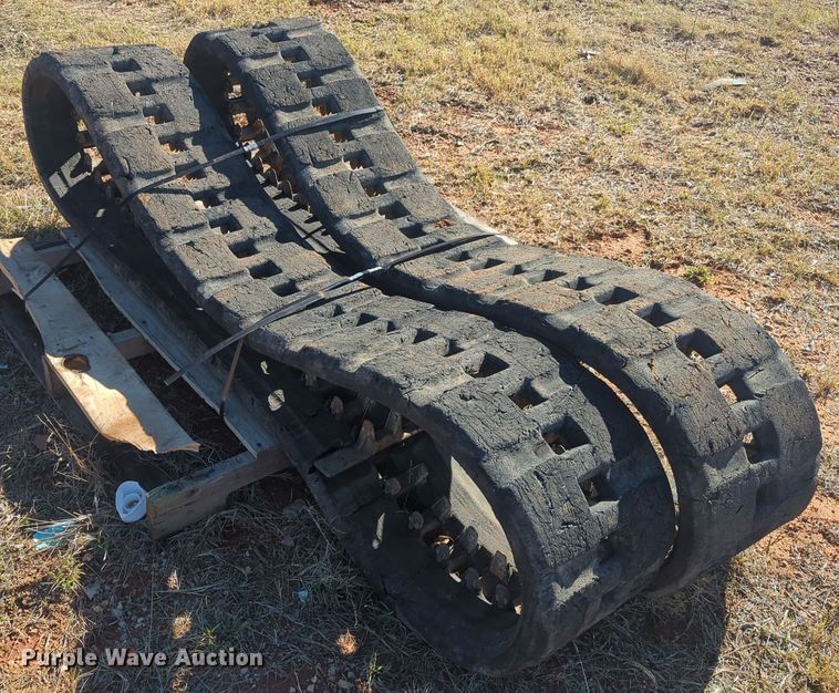 image for item ER4553 (4) skid steer tracks