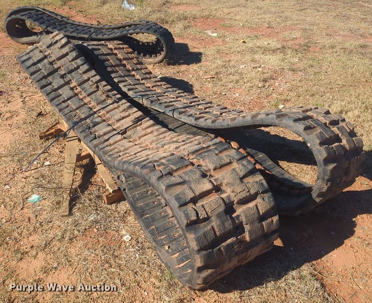 image for item ER4553 (4) skid steer tracks