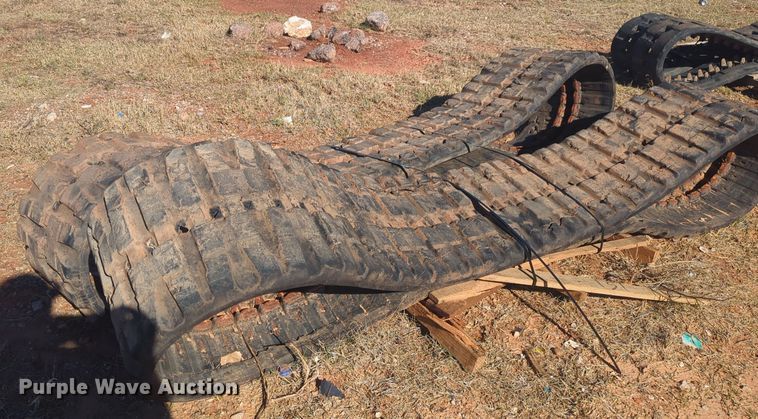 image for item ER4553 (4) skid steer tracks