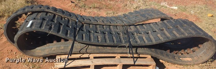 image for item ER4553 (4) skid steer tracks