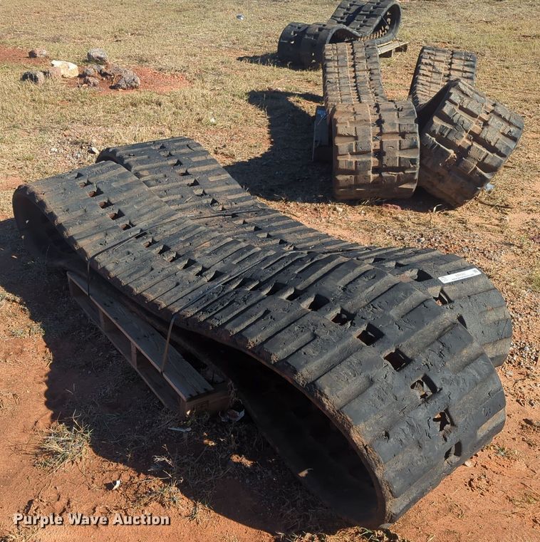 image for item ER4553 (4) skid steer tracks